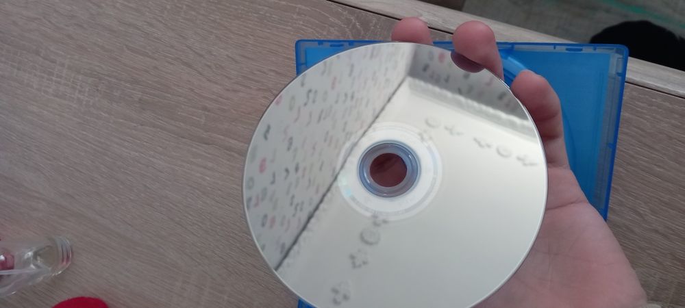 Продавам интересна игра