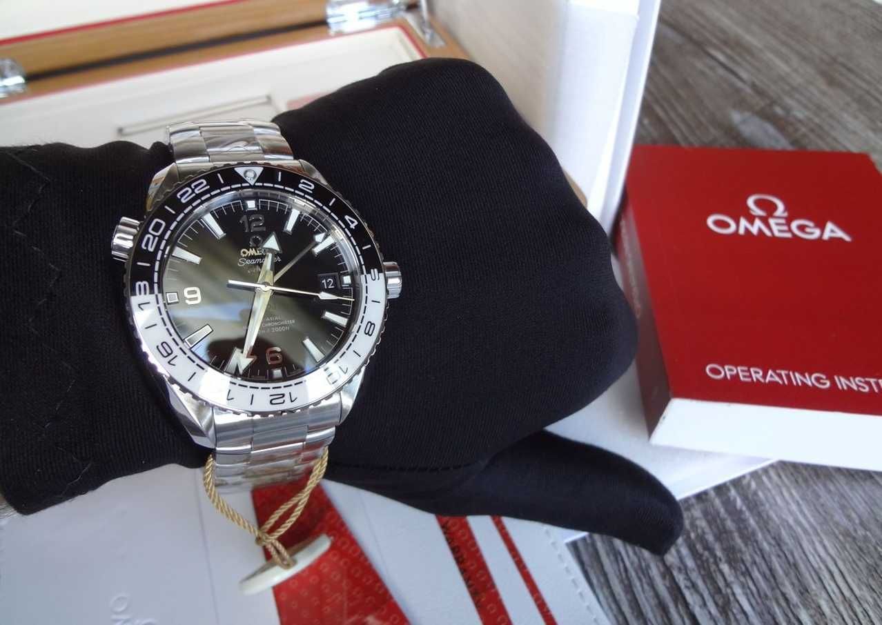 Omega Seamaster Planet Ocean GMT White-Black 600M