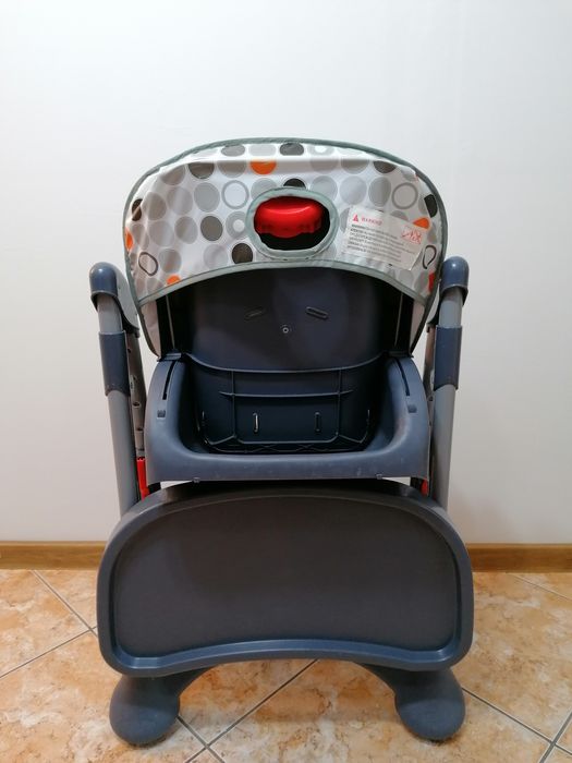 Scaun pentru servit masa bebeluș