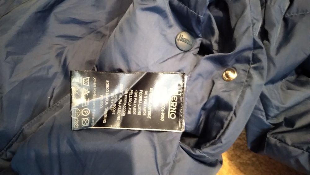 Geaca noua cu puf pentru fete