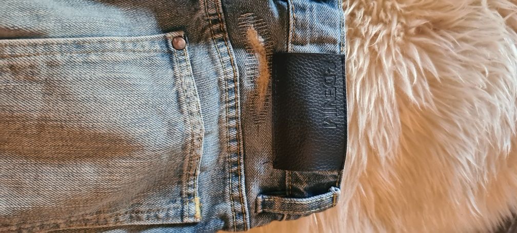 Vand pantaloni scurți denim baiat H&M