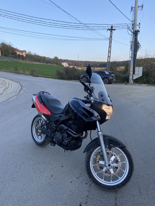 Aprilia Pegaso Strada 650