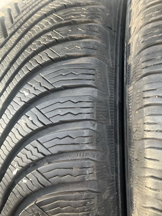 4 бр. зимни гуми 225/50/17 Michelin 6,5 mm DOT 1917