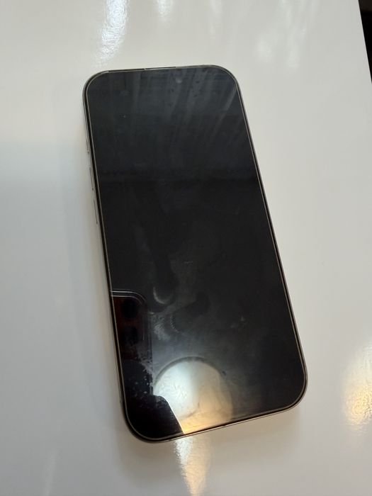 iPhone 16 Pro 256GB – stare impecabilă, eSIM