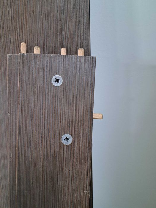 Холова маса ниска