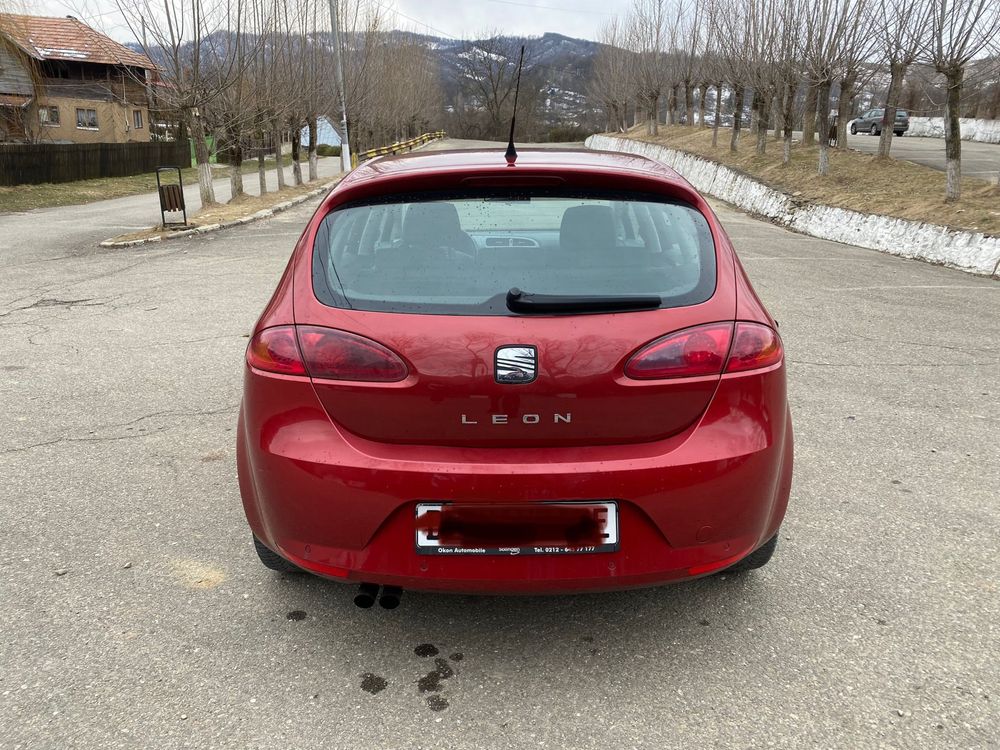 Dezmembrez Seat Leon 2.0tdi