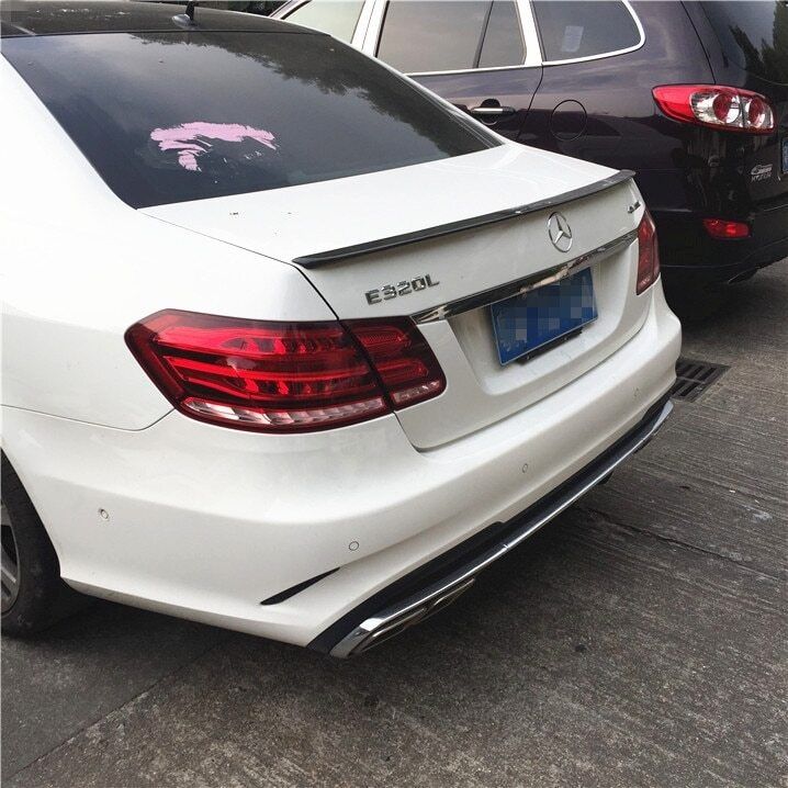 Лип спойлер за багажника Мерцедес W212 / Mercedes W212 Lip Spoiler