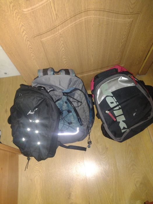 Rucsac diferite modele și culori de iarna