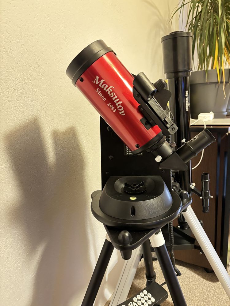 Telescop astronomic Skywatcher Maksutov 90/1250 cu Tracking