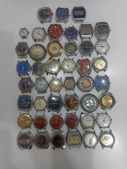 Продам часы (СССР, советские) на запчасти