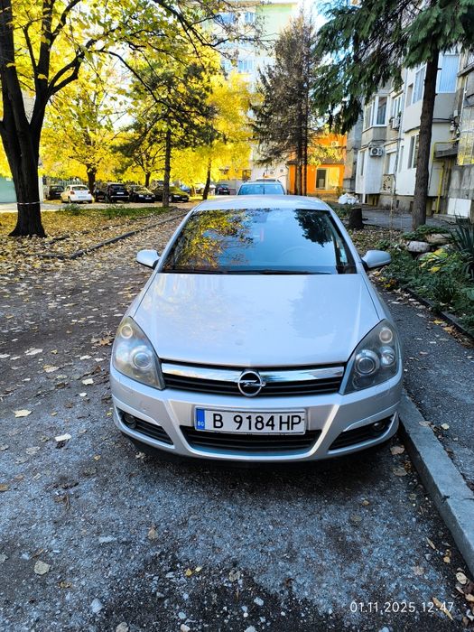Опел Астра, 2004 г.