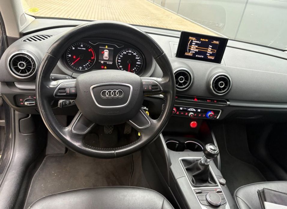 Audi A3, 1.6TDI, manual