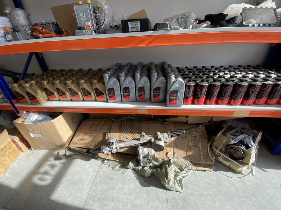 hongqi mashinasiga avto zapchastlar GZX MOTORS da bor