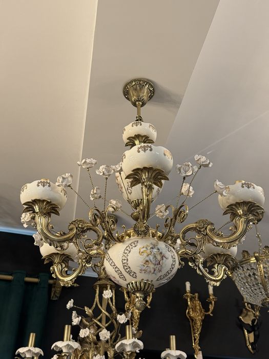 Candelabru- bronz masiv- portelan