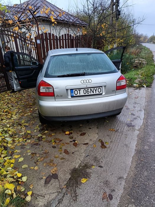 Audi A3 1.6 benzina, 2000