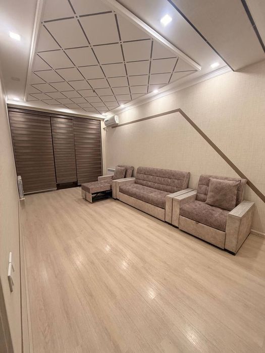 Срочно продается 4х ком квартира, ЖК Дархан, ор-р: ул. Асака, 128 м²