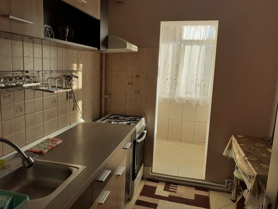 Inchiriere apartament cu o camera.