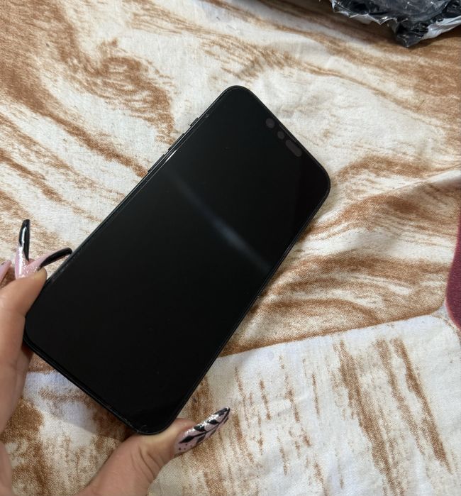 Iphone 13 / 128 gb