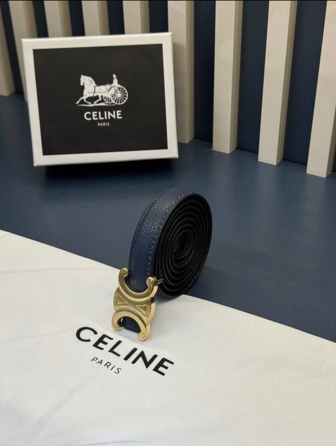 Колани Celine в оранжево, черно и тъмно синьо