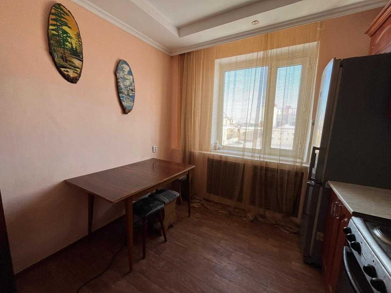 4х ком. улучшен, по ул. ЯЗЕВА 10, 77 кв.м, за 20.9 млн""