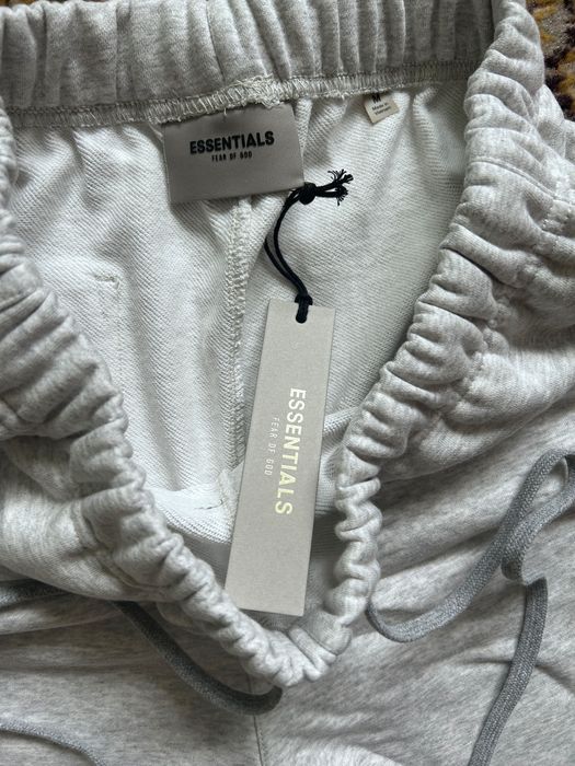 VAND Essentials FOG Shorts