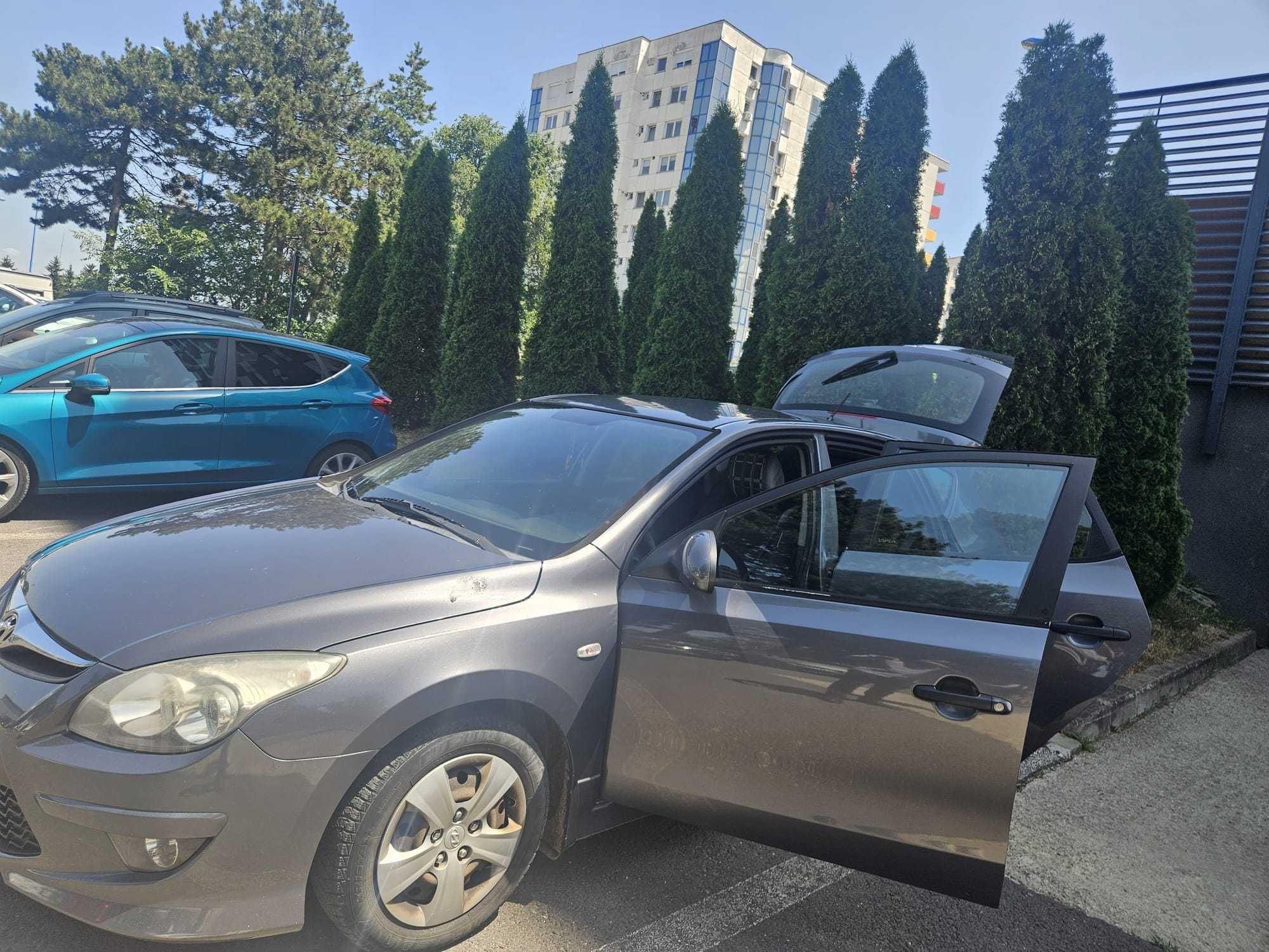HUNDAY i 30 AN 2010