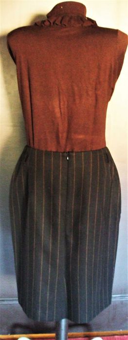 Fustă din stofă de lână+cașmir 100% natural NEGRU cu dungi MARO