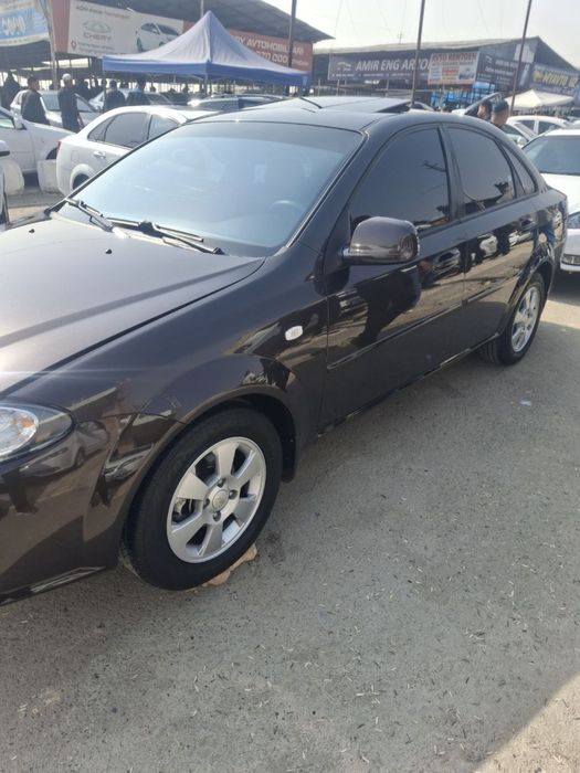 Jentra 3 pazitsa avtomat