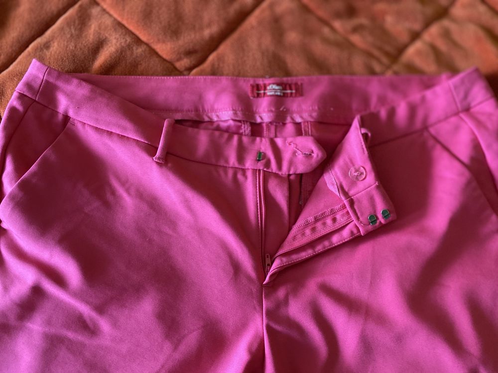 Pantaloni pink, marime 46
