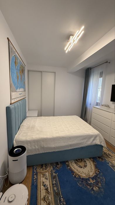 Apartament 3 camere/2 băi decomandat mobilat/utilat, zona Odaile