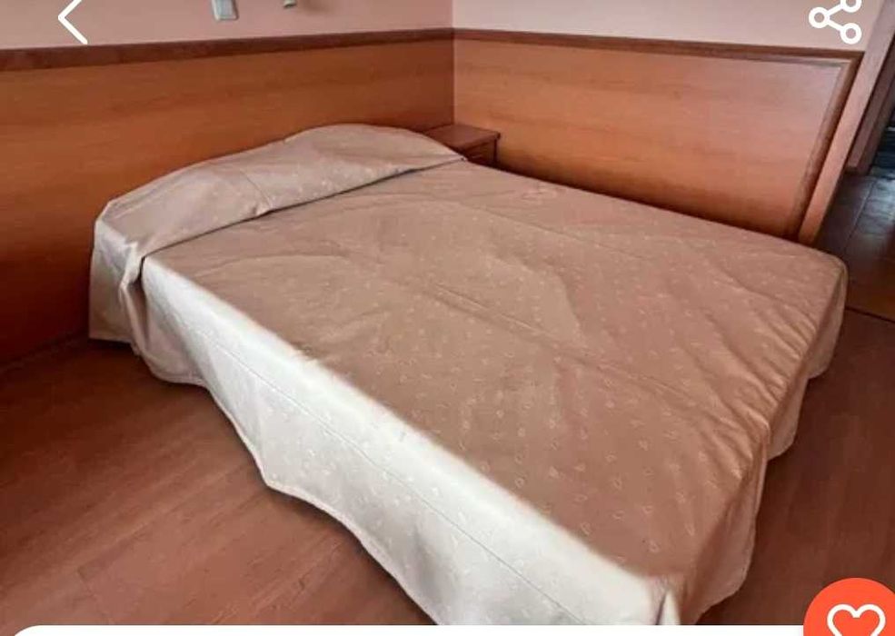 Разпродажба на хотелски мебели