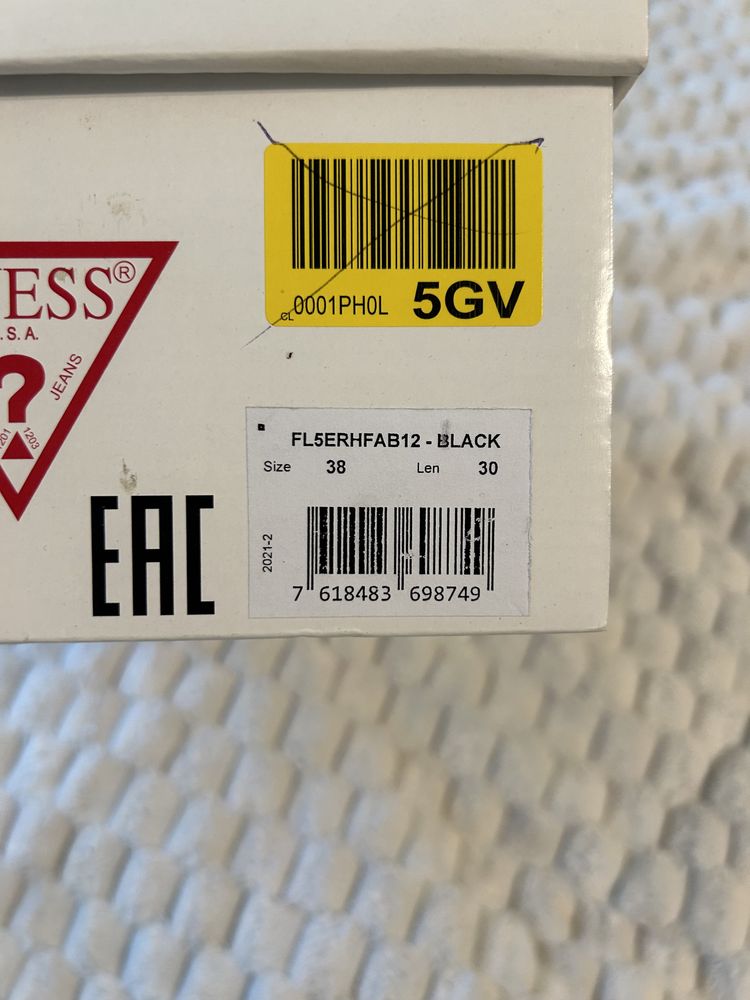 Кецове Guess оригинални