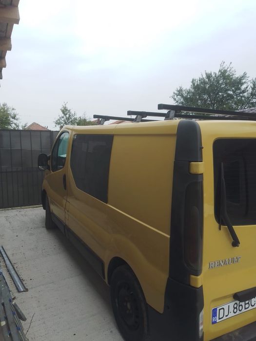 Renault traffic an 2004