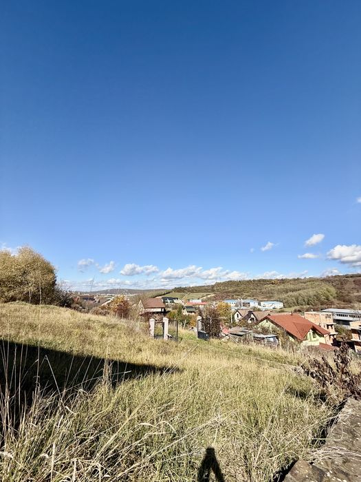 Teren Corunca/intravilan/utilitati pe teren