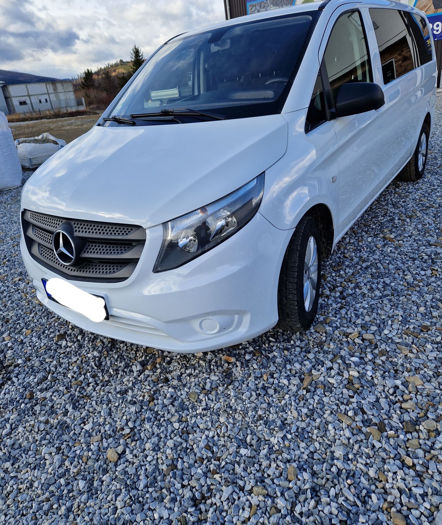 Mercedes Vito Tourer 8+1