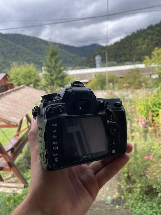 Vand sau schimb nikon d7000