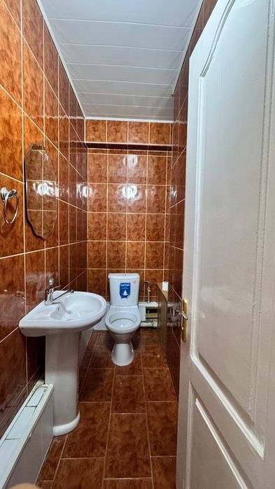 Чилонзор тум. "Ц" квартал. 4хона/8/9.  164м²