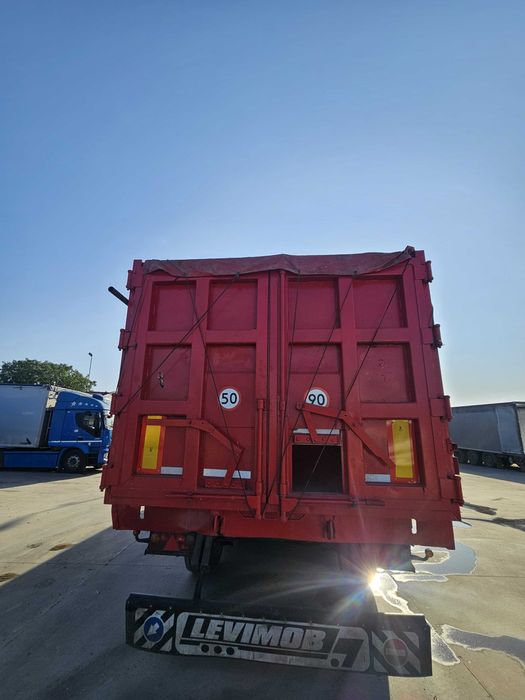 Bena cereale 61 mc 2011