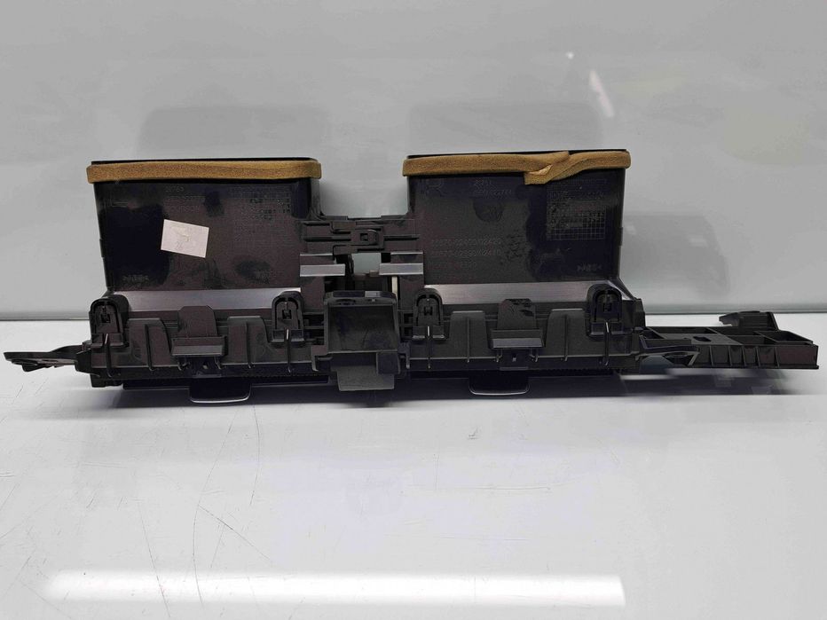 Grila aerisire centrala Toyota Corolla IX Sedan (ZRE1) [Fabr 2013-201