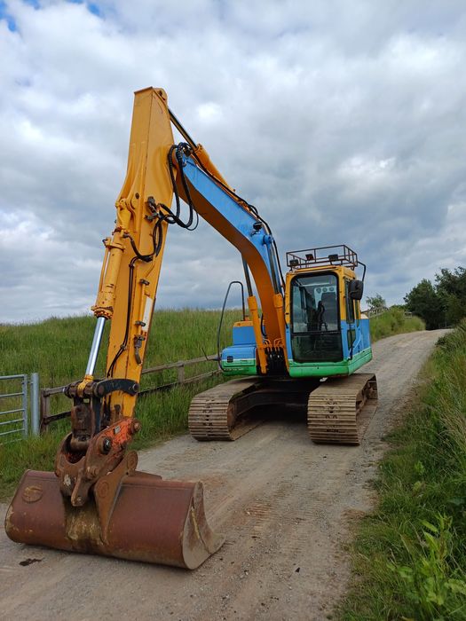 Excavator pe senile Hyundai robex 140