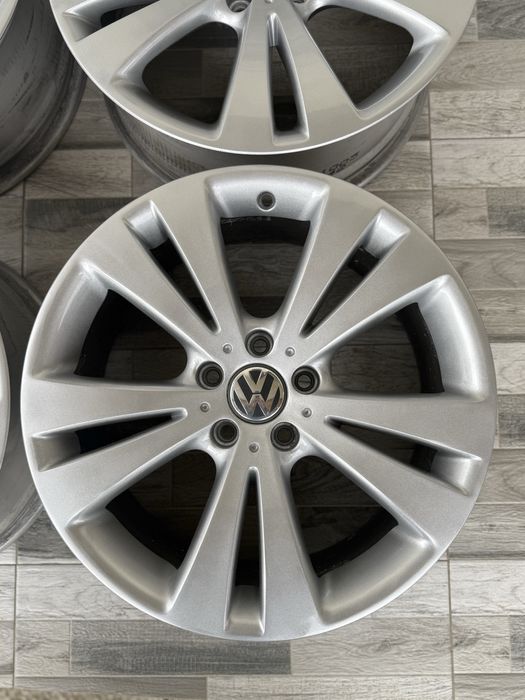 Jante Chicago Volkwagen Golf Passat R18 5X112