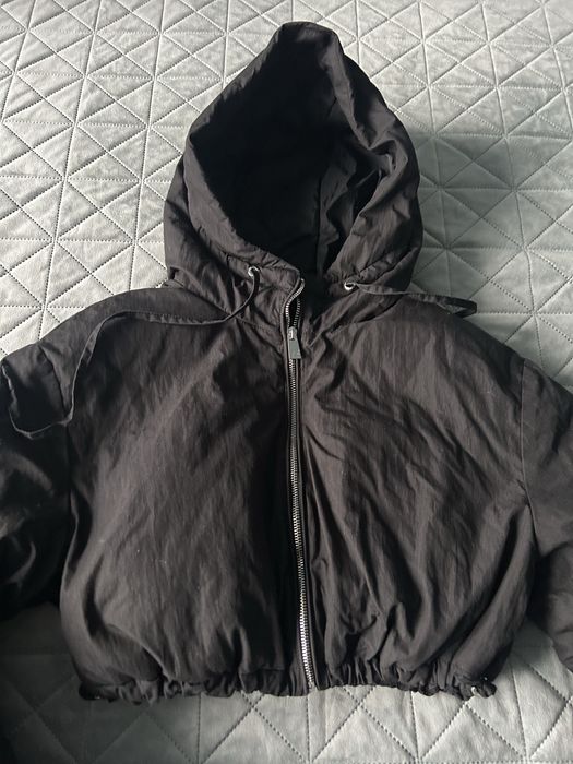 Късо зимно яке Bershka