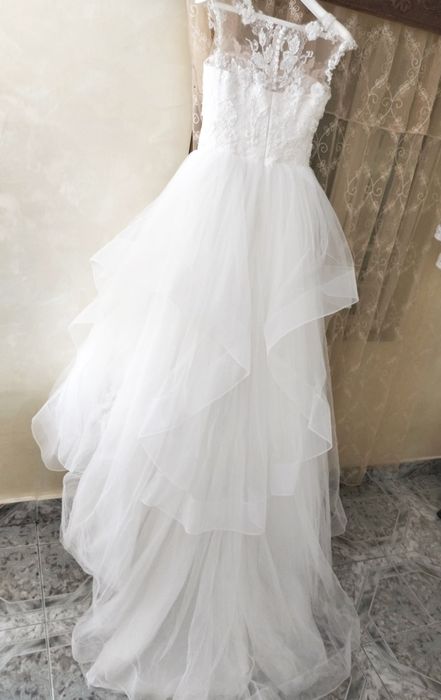 Vând Rochie de Mireasă