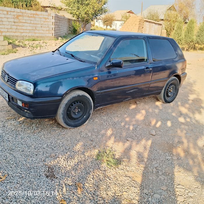 spartivni Volkswagen golf sotiladi.!!