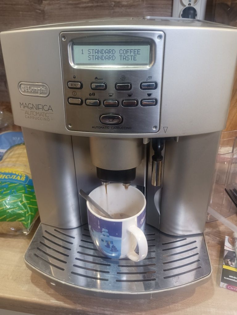 Delondhi magnifica automatic cappuccino