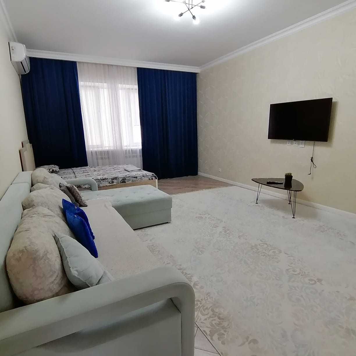 2х комн кв в Альтаире по Молдагуловой 73 кв.м 7/9 этаж