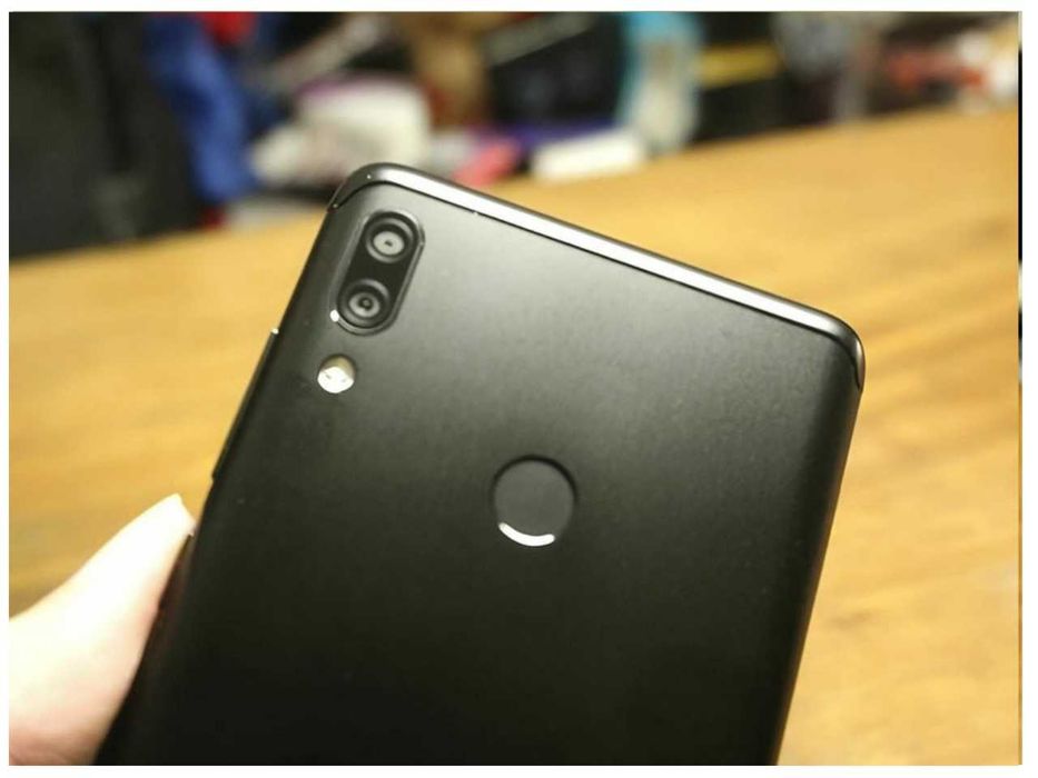 Телефон Lenovo K5 Pro в отличном состоянии. с хорошим экраном.