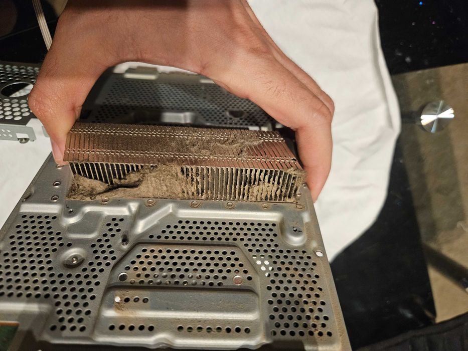 Curatare play station 4/5