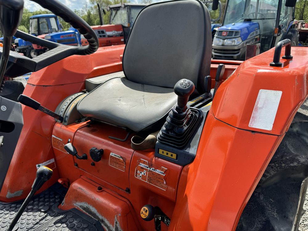 Tractor Japonez Tractoras Japonez Kubota Grandel 240