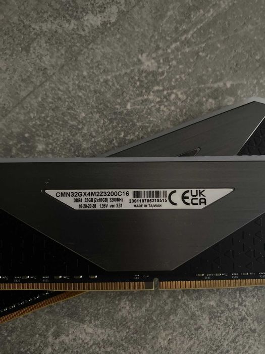 KIT 32GB RAM | Corsair VENGEANCE RGB PRO SL | CL 16 | 3200MhZ